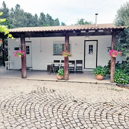 Casa Aveleiras - Sátão Casa de Férias *
